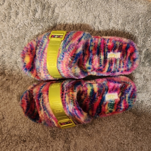 UGG Shoes - Women's UGG Fluffita in Pixelate!